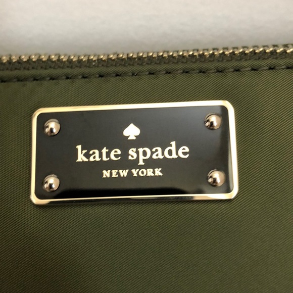 Purse - Picture 2 of 4